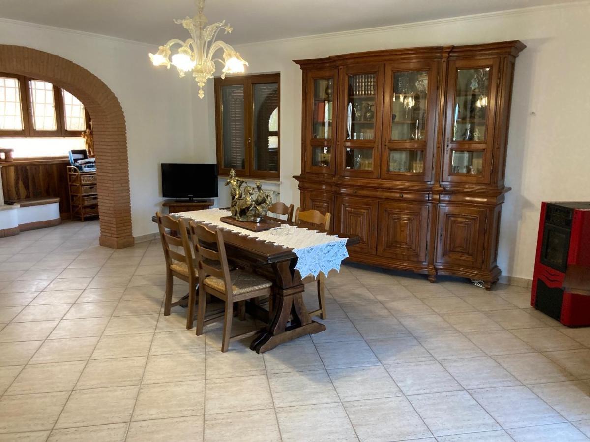Villa Ines Ardea Buitenkant foto